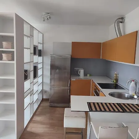 Bright Studio In Quiet Area Tallinn